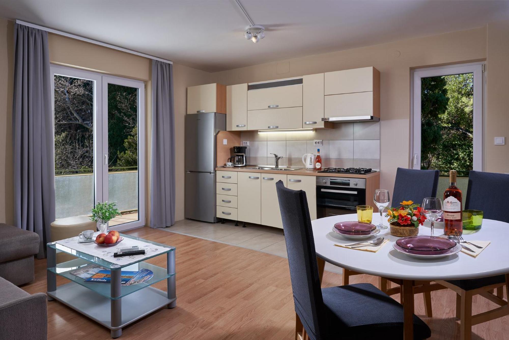 Palmaja Appartement Kaštela Buitenkant foto