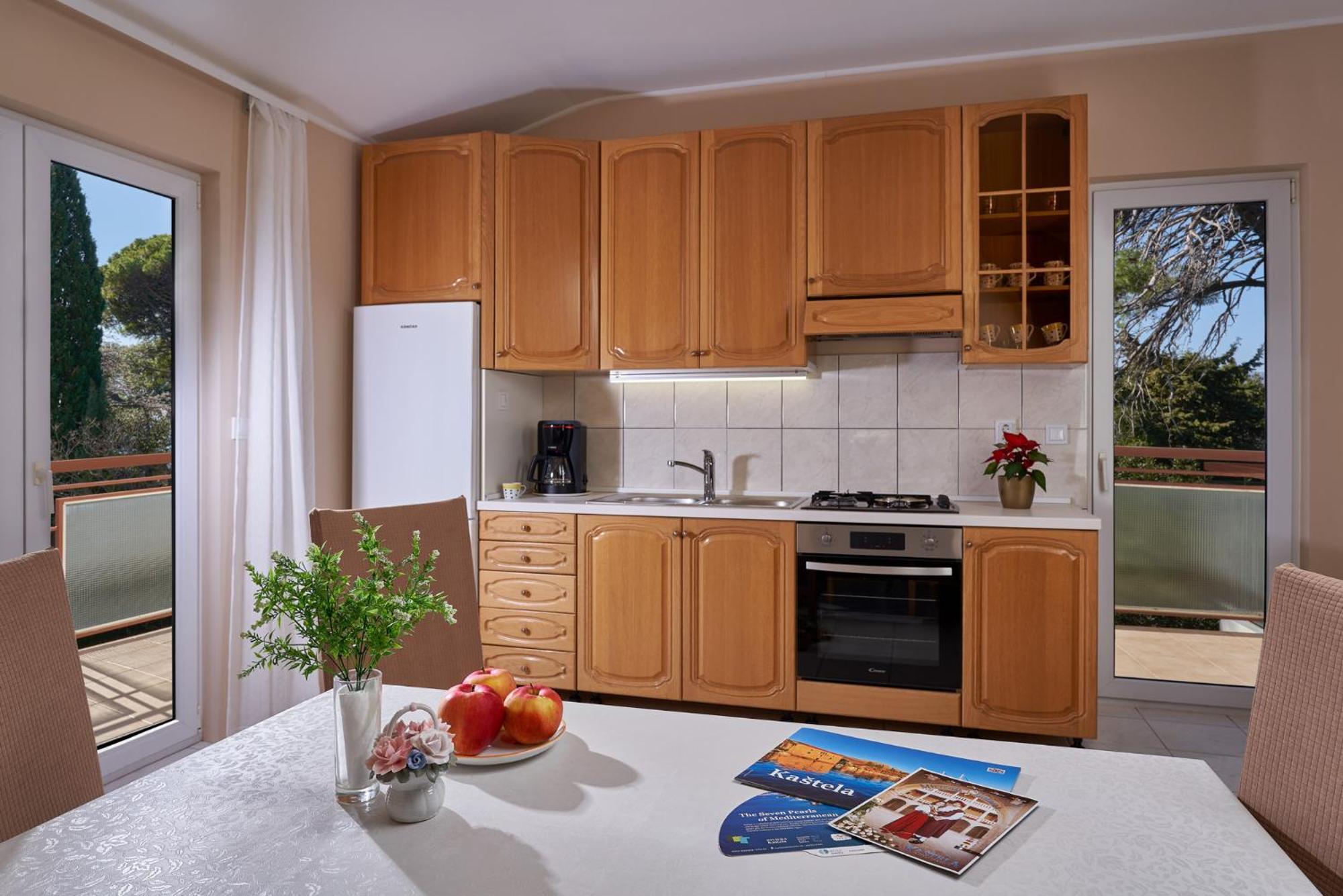 Palmaja Appartement Kaštela Buitenkant foto